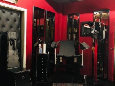 Castell Roissy - Bizarrstudio