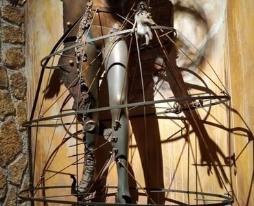 Castell Roissy - Bizarrstudio