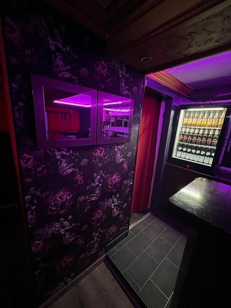 Champagne Night Club