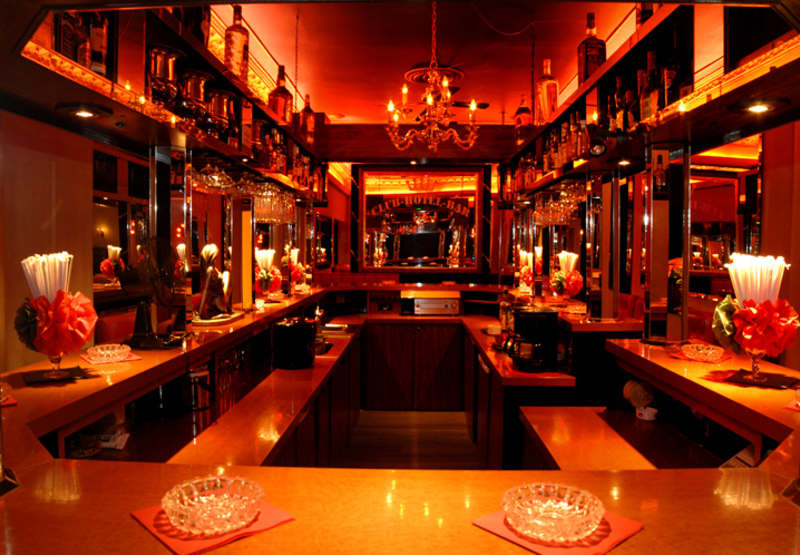 Club - Hotel - Bar Nightclub (Bordell)