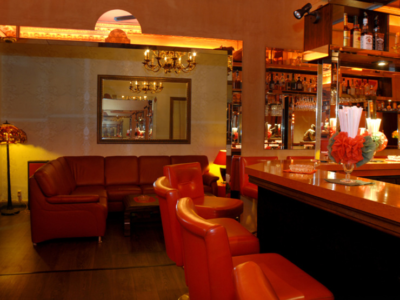 Club - Hotel - Bar Nightclub (Bordell)