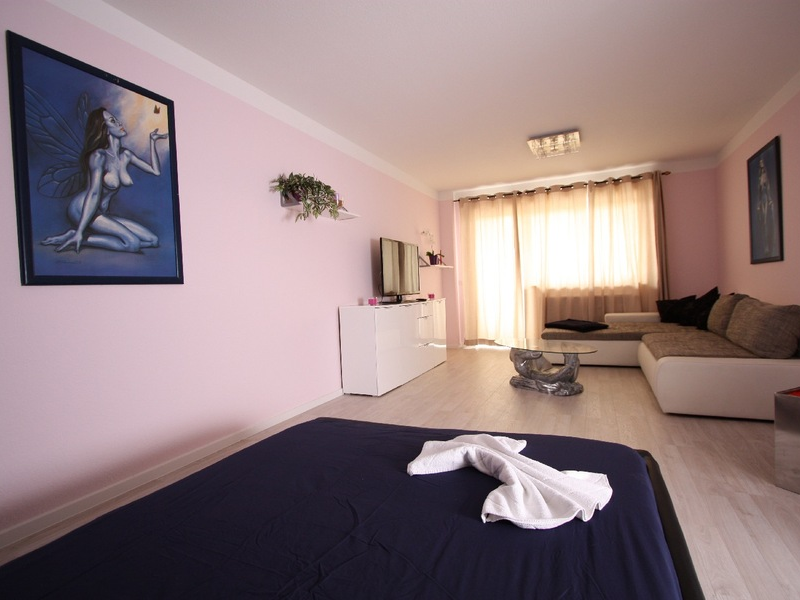 Top Ladies im House 3