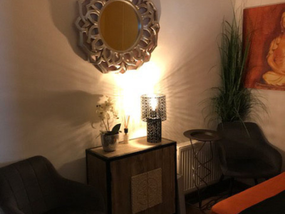 In privater Atmosphäre für den Liebhaber der reifen Lust