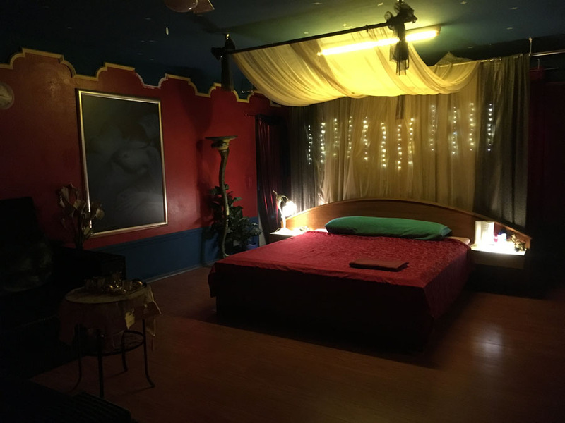 Japan Haus auch Escortservice!