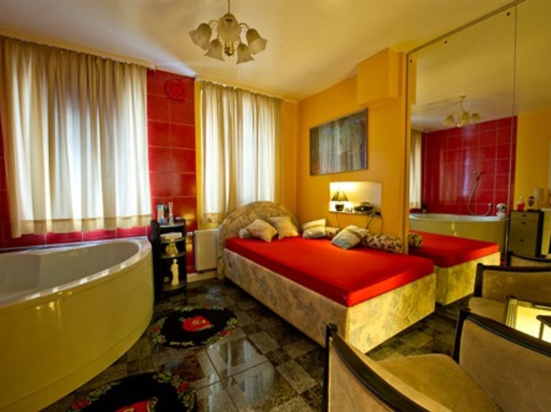 Freya & Aphrodite House