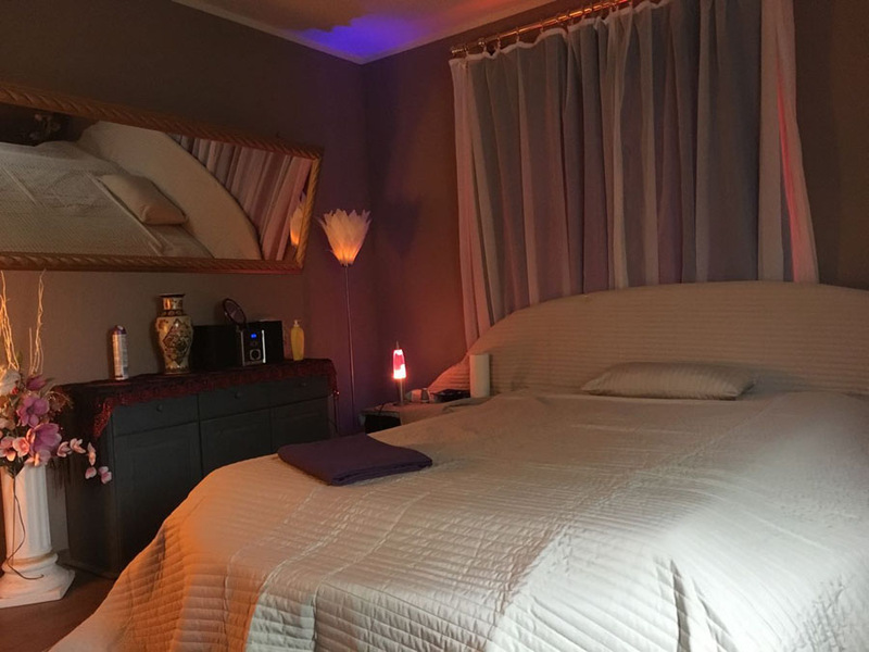 Japan Haus auch Escortservice!