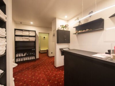 Schwarze TULPE - 1. Sauna Club im Siegerland