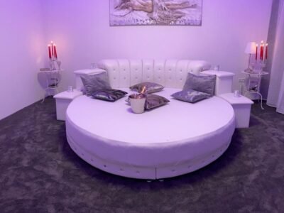 Studio Roxanna 10