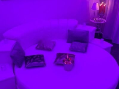 Studio Roxanna 10