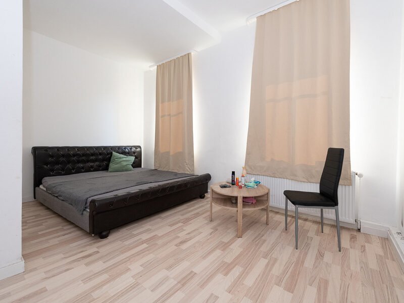 Haus 1