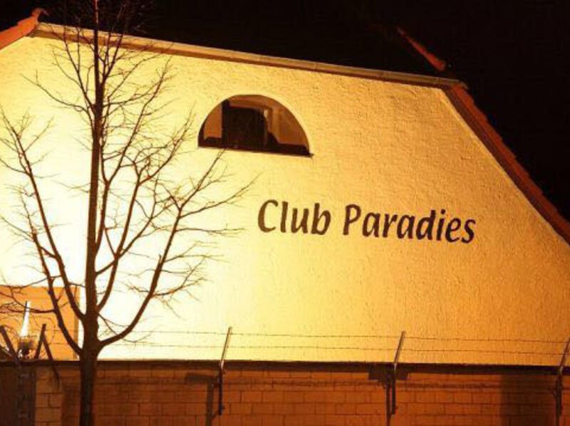 Club Paradies