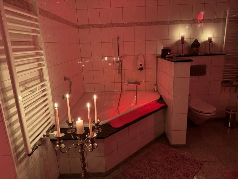 AC-Girls (18+) - Heiße Damen !!