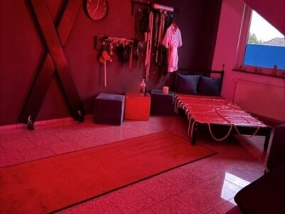 AC-Girls (18+) - Heiße Damen !!