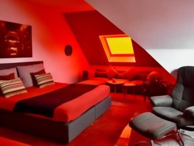 AC-Girls (18+) - Heiße Damen !!