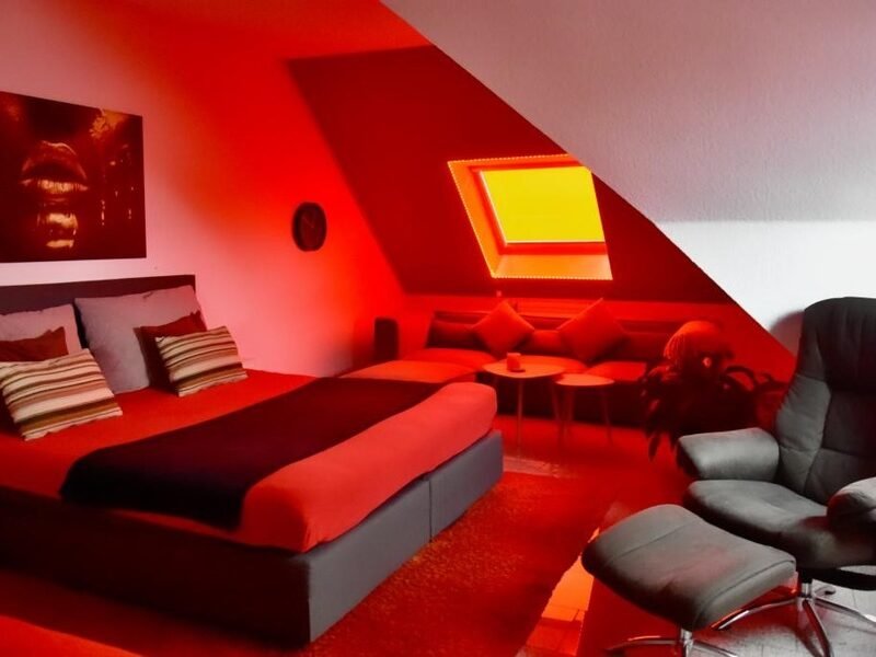 AC-Girls (18+) - Heiße Damen !!