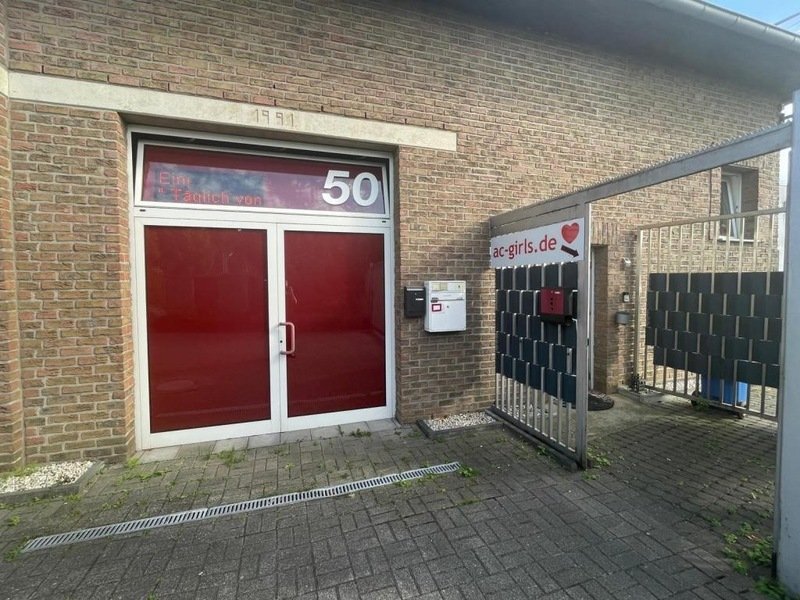 AC-Girls (18+) - Heiße Damen !!