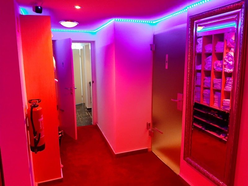 Club am Flughafen (Saunaclub)