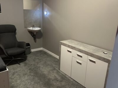 Eros Center "Happy End"