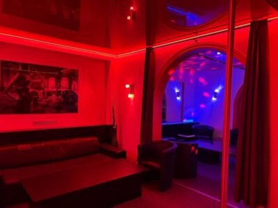 Tabledance Bar Kiss 2.0