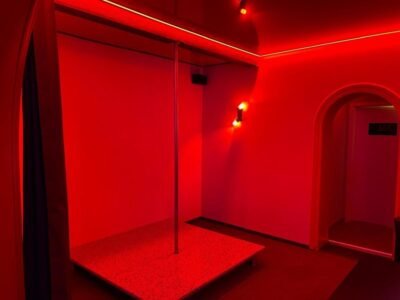 Tabledance Bar Kiss 2.0