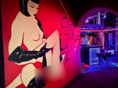 Maxima Bar